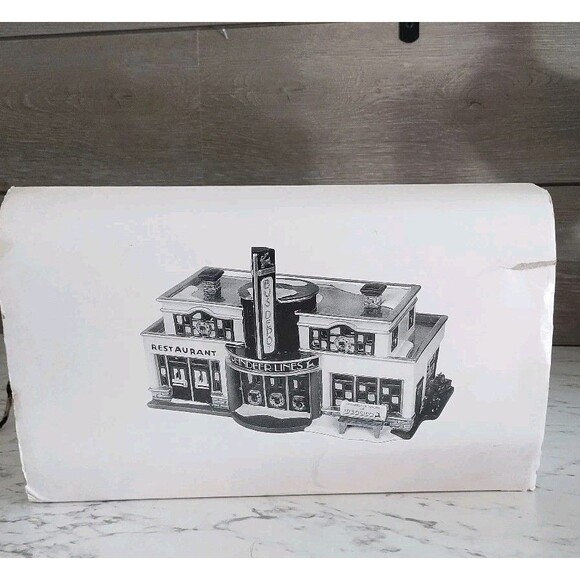 Dept 56 Original Snow Village Reindeer Bus Depot Lighted Christmas Village - Picture 12 of 12